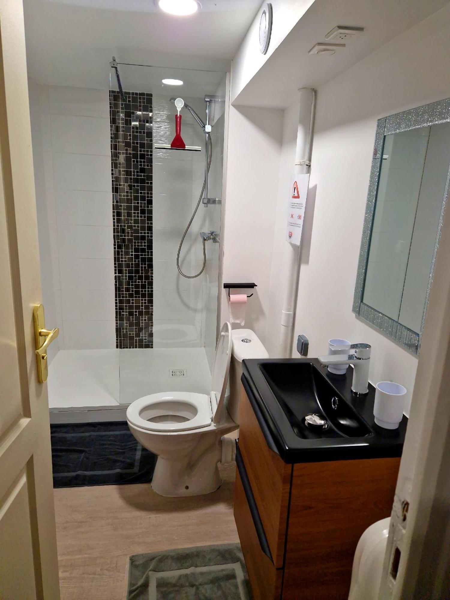 Le Capucin - Proche Centre Ville Troyes Ngoại thất bức ảnh